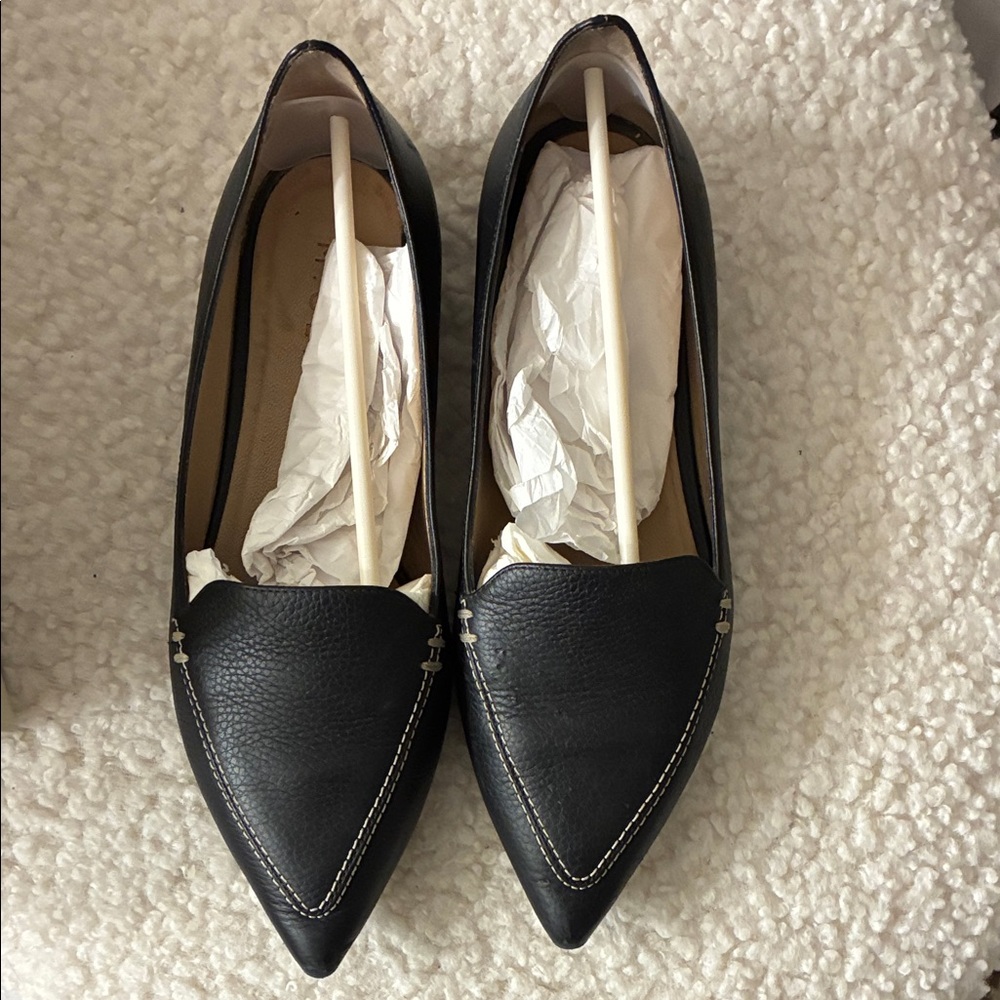 M. Gemi Black Leather Loafers